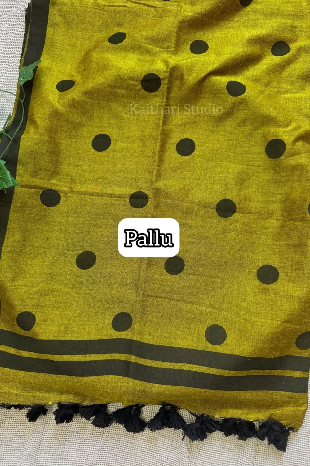 Polka dots saree - Mehendi green - KS071 - Image 4