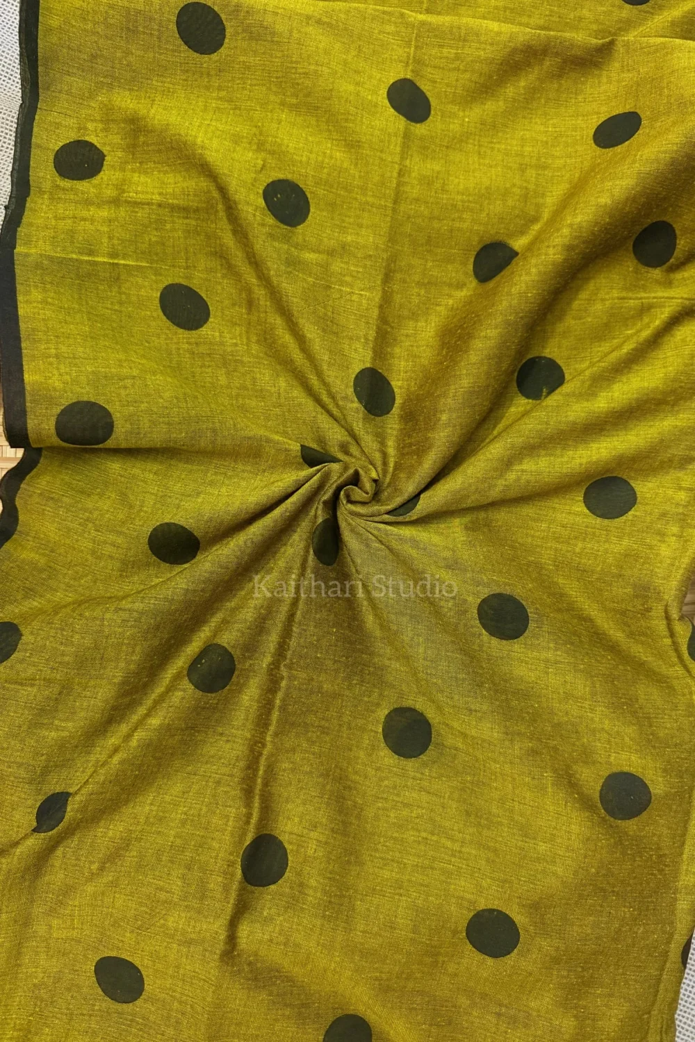 Polka dots saree - Mehendi green - KS071 - Image 2