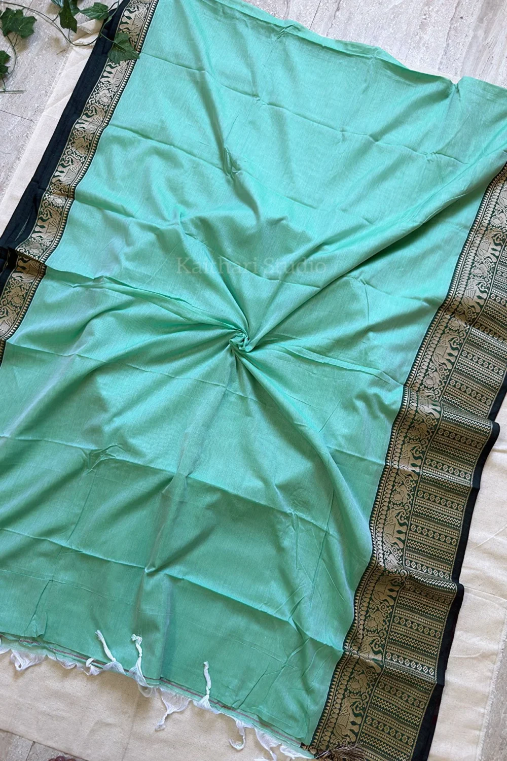 Narayanpet Big border – Pista Green - <span>KS081</span> - Image 4