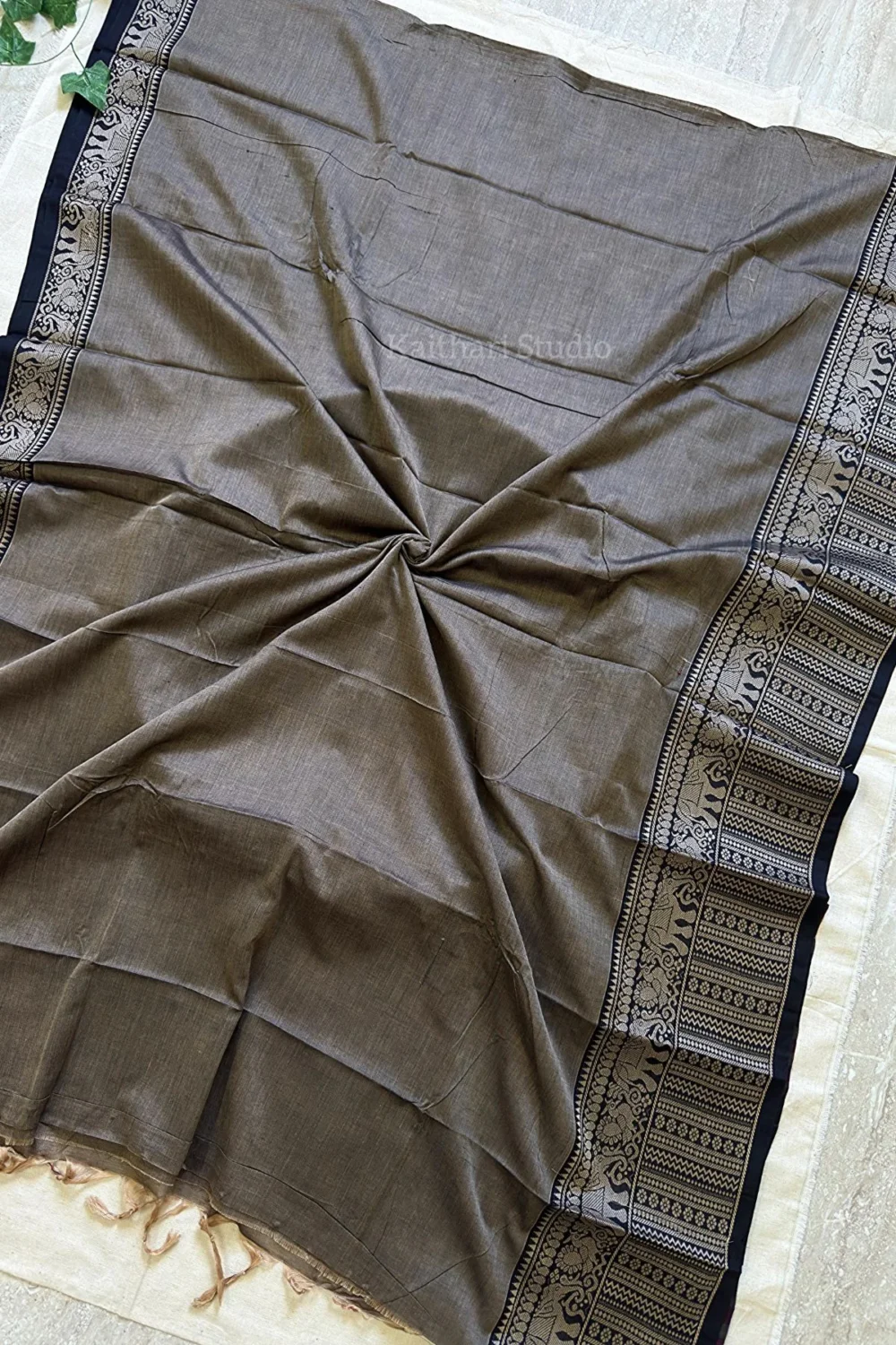 Narayanpet Big border – Elephant Grey - <span>KS077</span> - Image 4
